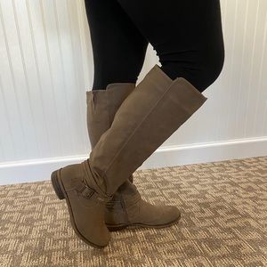 Women’s boots